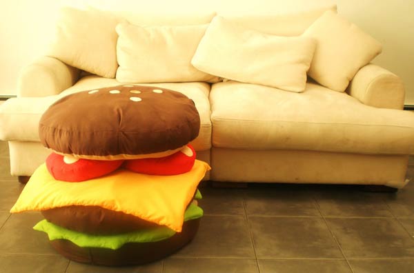 Мебель в виде гамбургера