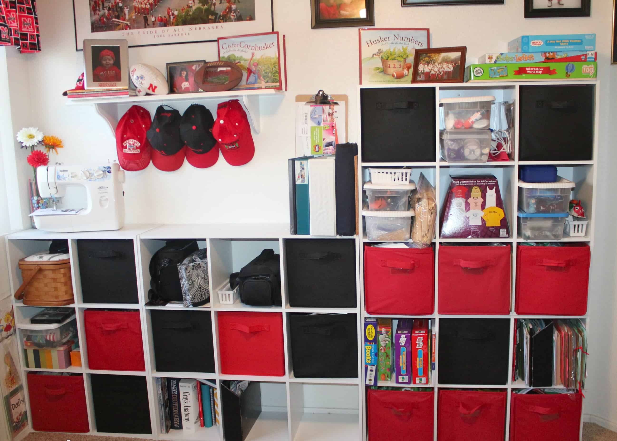 Cubby shelving with insert drawers