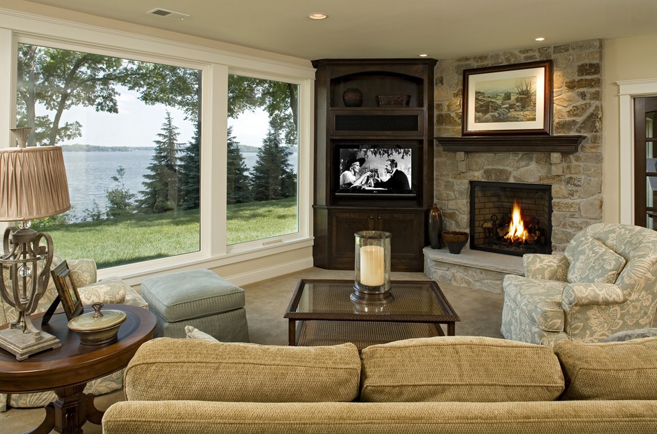 corner-TV-and-fireplace
