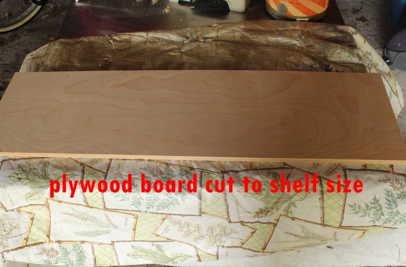 Plywood board