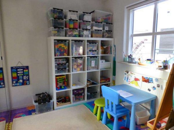 шкафы для мальчика в детской комнате