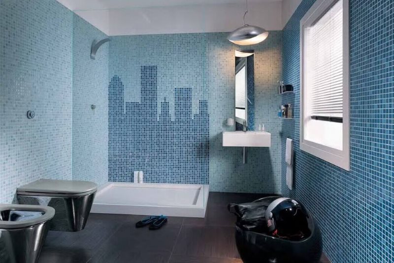 Декорирование стен ванной комнаты мозаикой из керамики