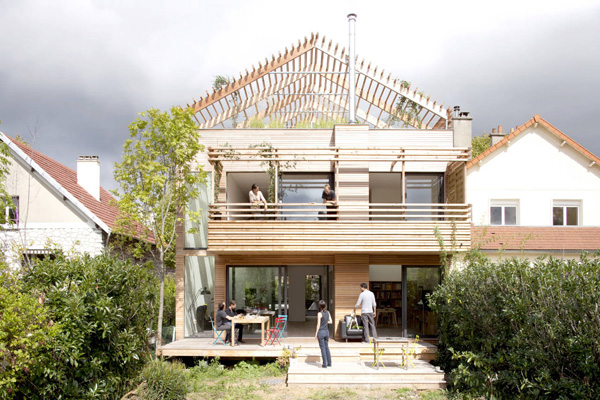 Exceptional Features Uncover in the Eco-Sustainable House in Paris, France