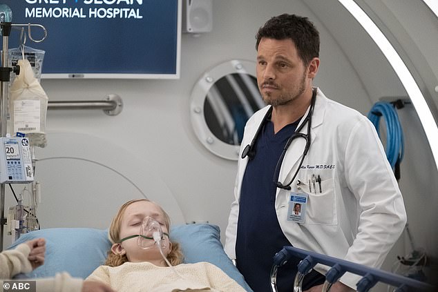Meredith can’t leave the cryo chamber to stop DeLuca, who’s just taken the fall for Mer’s insurance fraud decision, and she doesn’t know what to do about it.