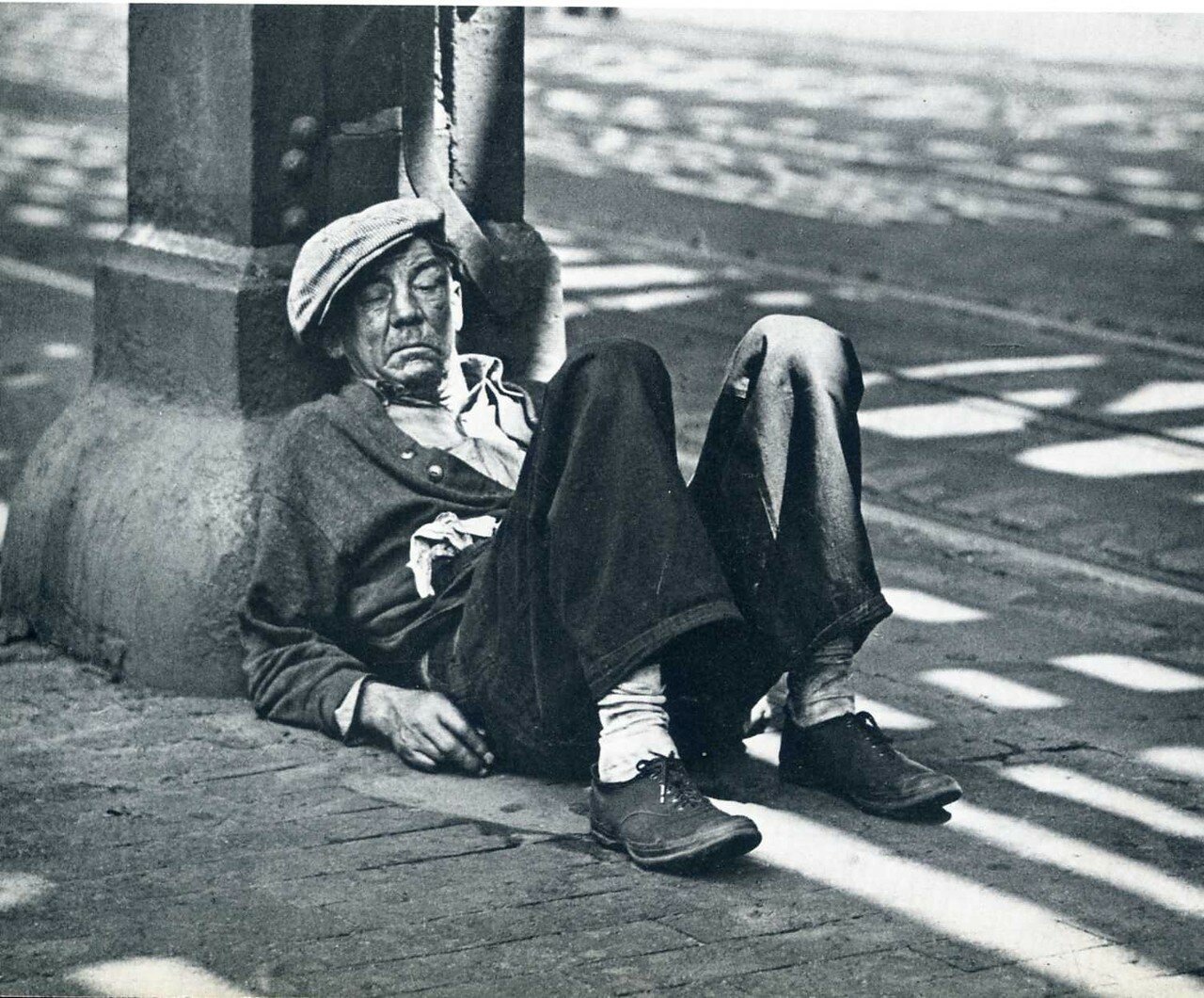 1932. Бомж на Бауэри-стрит
