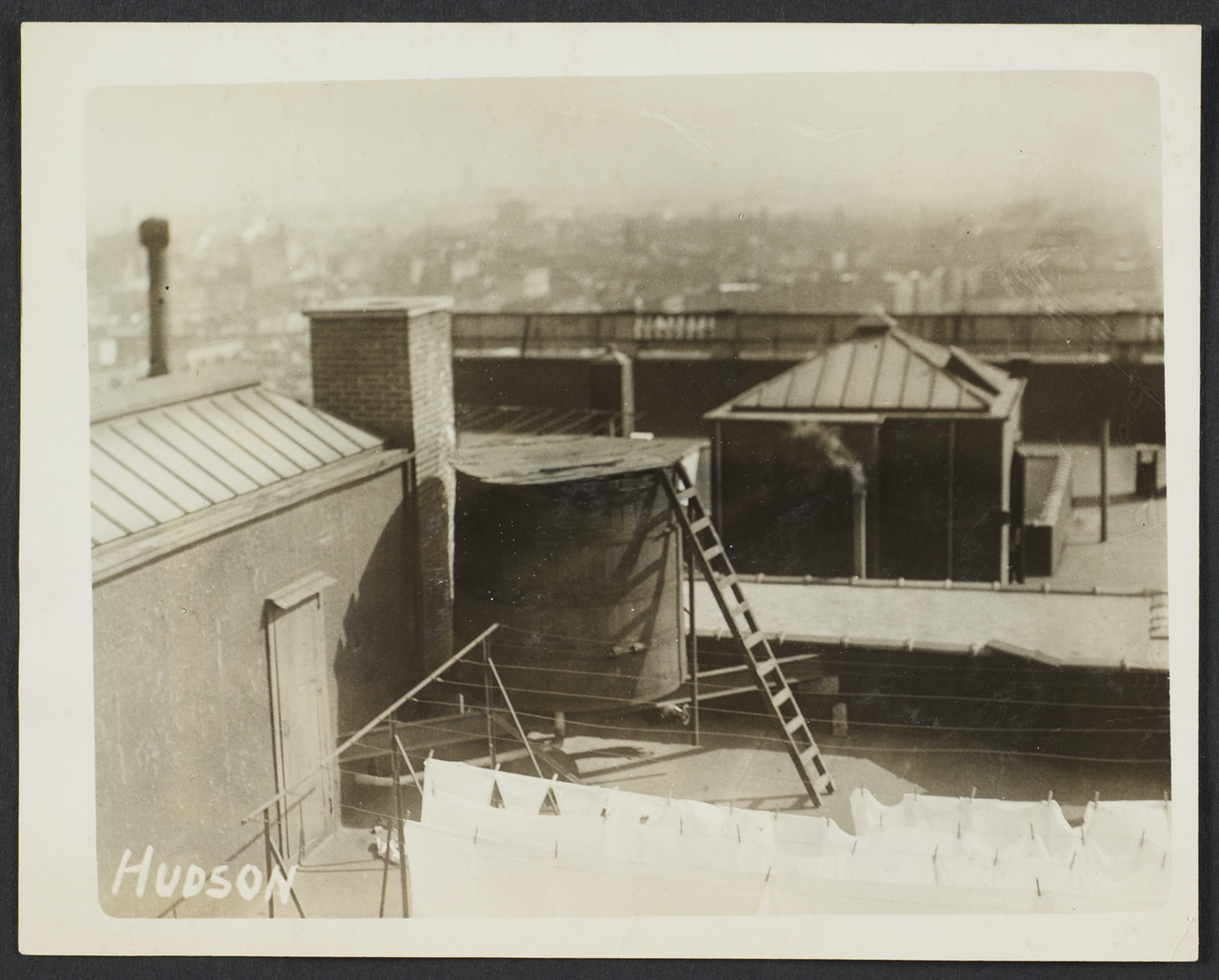 Крыши города. 1912