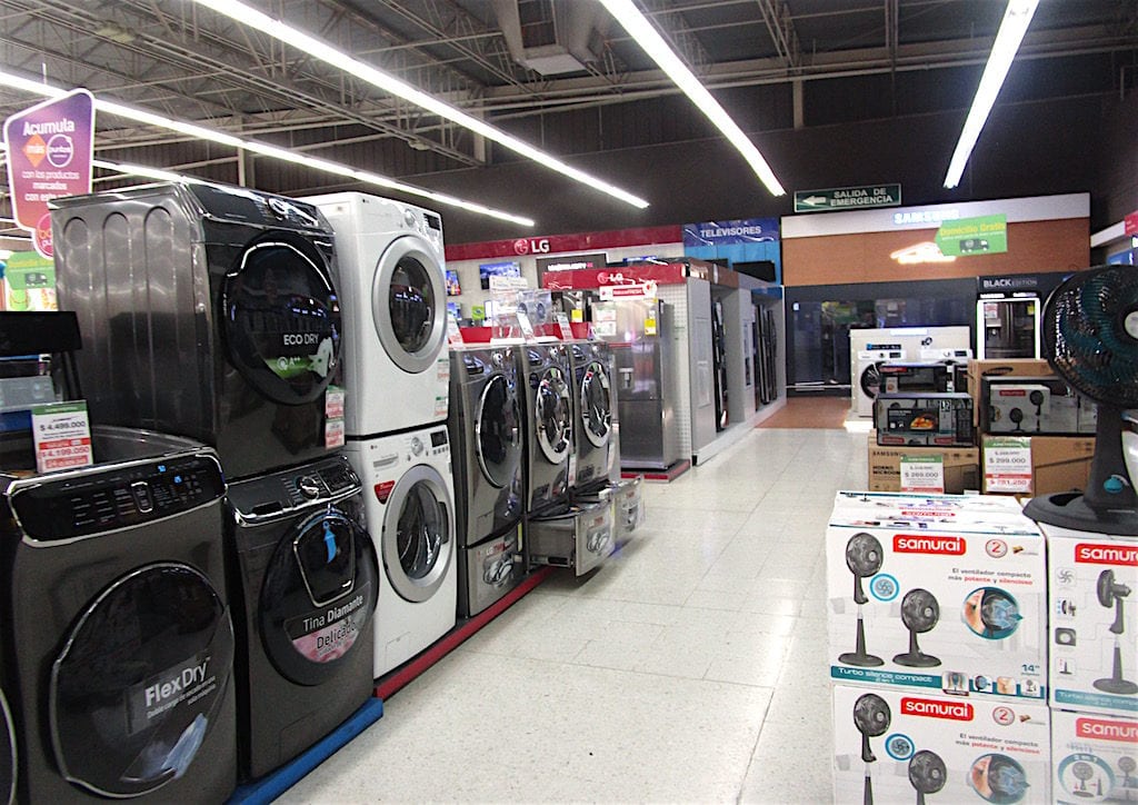 Appliances for sale at Jumbo