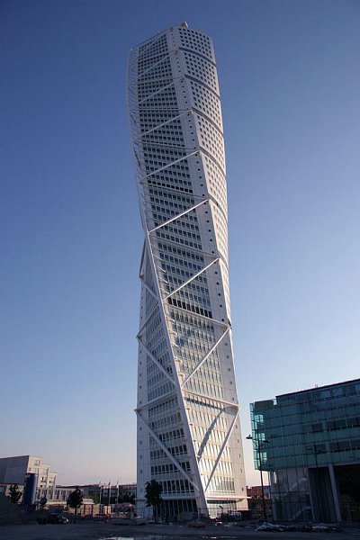 HSB Turning Torso — небоскрёб в Мальмё