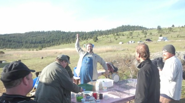 paul wheaton washing dishes by hand