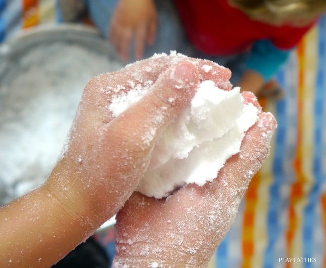 fake snow make