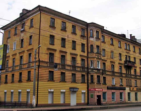 Плюсы и минусы покупки квартиры в сталинских домах