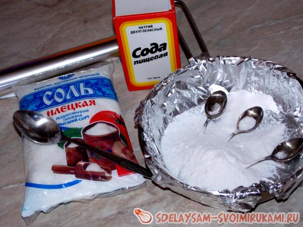 укладываем ложки