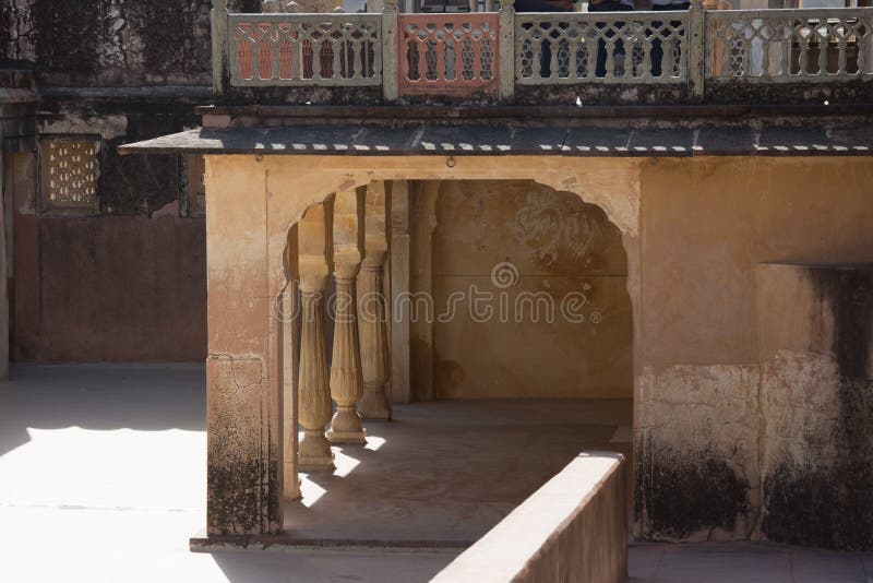 Arch structure wtíth balcony of Mirror palace in  Jaipun, India. Parallel view stock photo