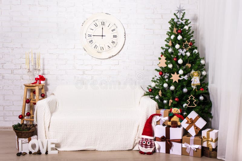 Christmas interior -christmas tree, gift boxes and decorations i royalty free stock photo Christmas interior -christmas tree, gift boxes and decorations i royalty free stock photo