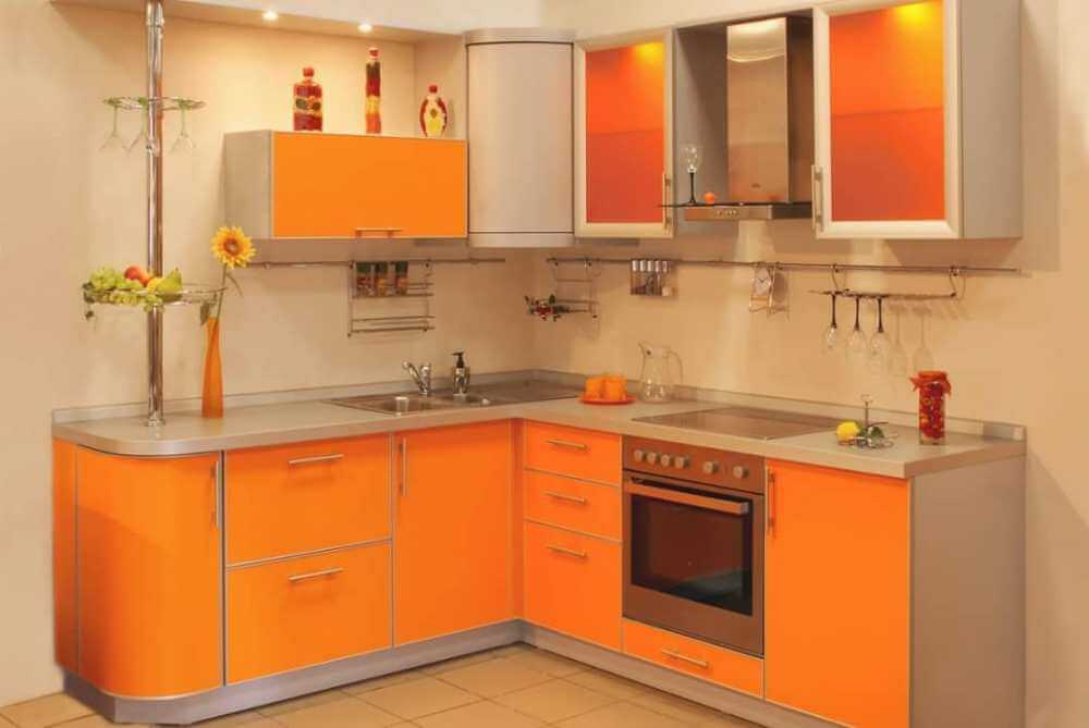 Какие обои выбрать для оранжевого кухонного гарнитура
