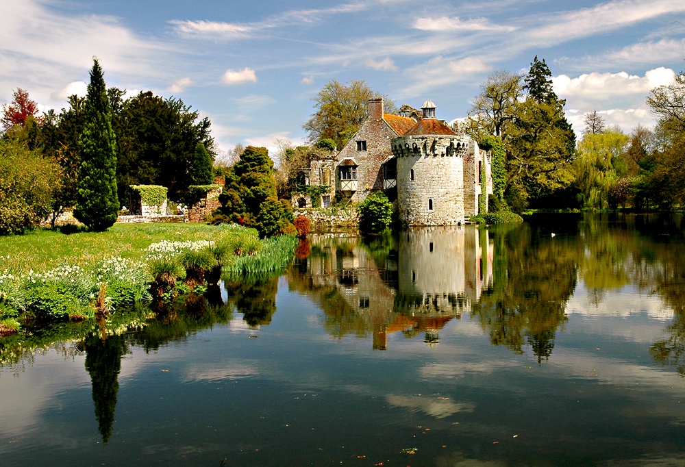 Scotney Castle, near Lamberhurst in Kent