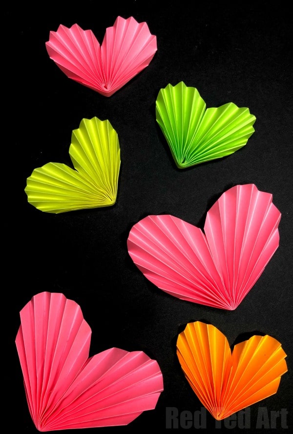 3D Paper Hearts. This is an easy Paper Heart Craft for kids. Learn how to make this accordion heart quickly and easily. Once you make one paper heart.. you won